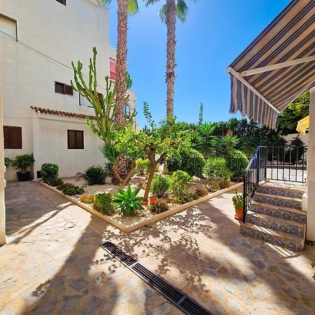 Residential With Pool, 500 Meters To The Beach Orihuela Eksteriør bilde